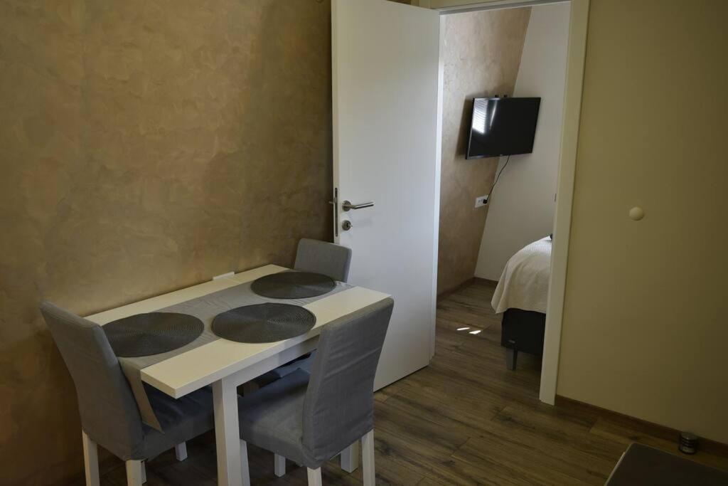 Center Penthouse Duplex Apartment *