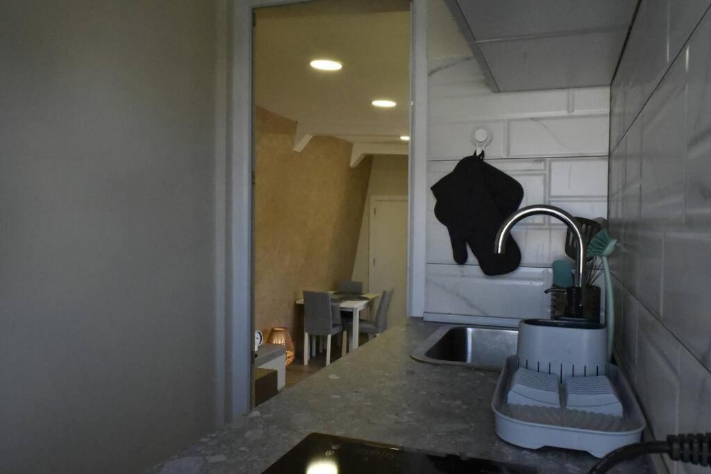 Center Penthouse Duplex Apartment *